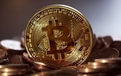 Gold vs Bitcoin – How Gold Still Holds It’s Value in the Modern Age